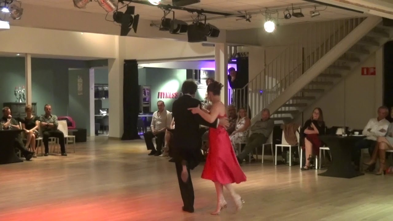 Demo 2/4 Fenanda Japas & Alberto Sendro @ Dans Lifecenter Izegem