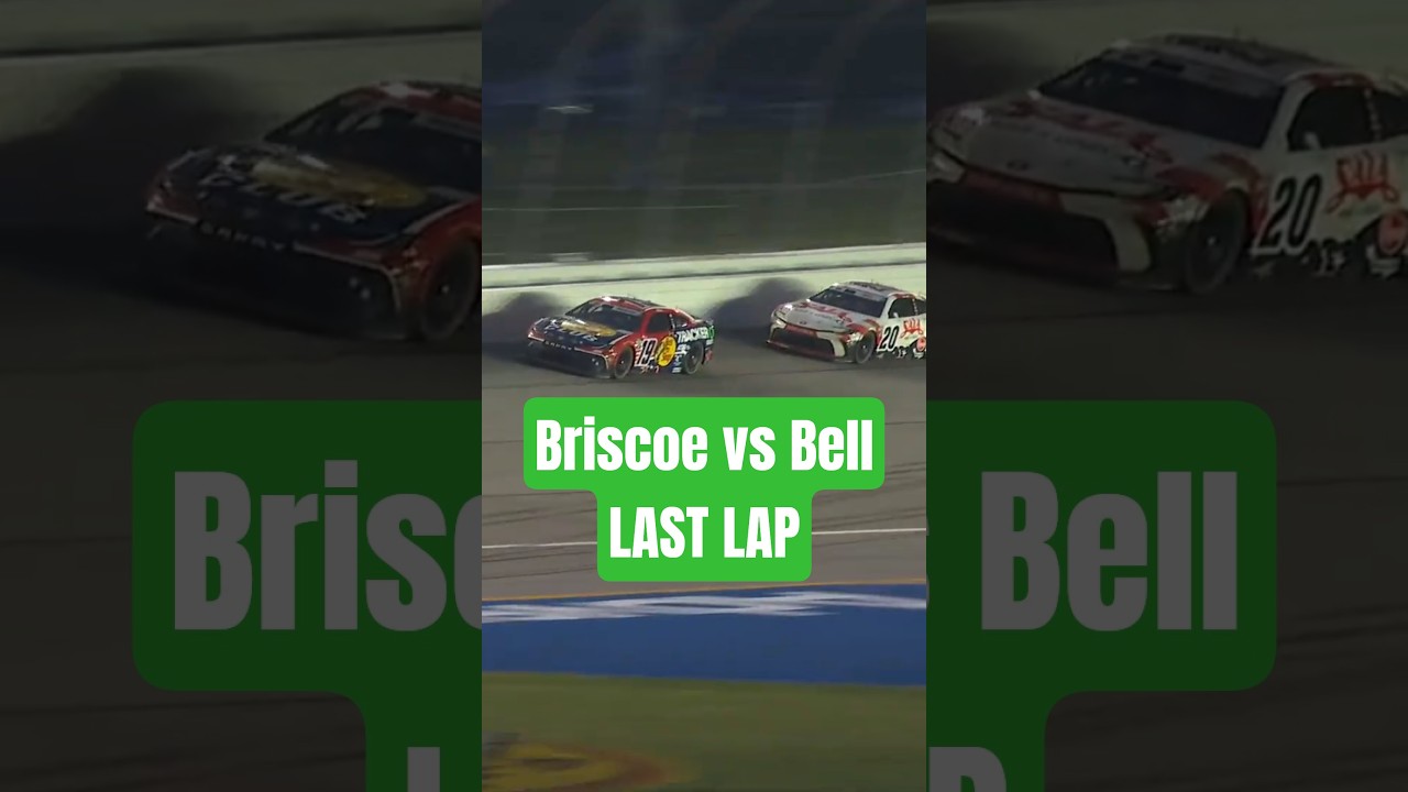 Teammates battle on Chicagoland's final lap 👀