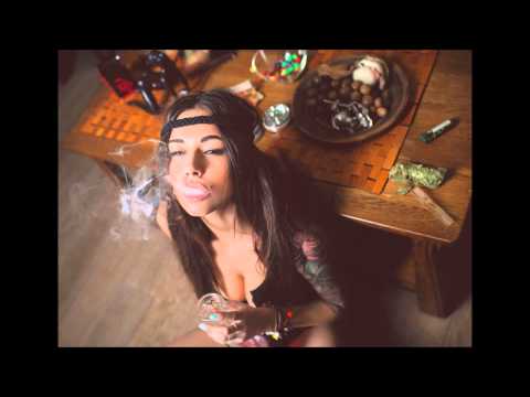 Liva K, SoulSon & JazzyFunk - You Should Know