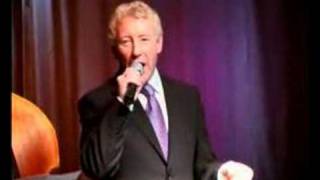 Swing singer GARY GRACE sings '(I've Got You) Under My Skin'. www.garygrace.co.uk