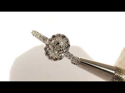 1.60ctw Oval Diamond Engagement Ring Halo Design GIA Certefied K Color VS1 Clarity