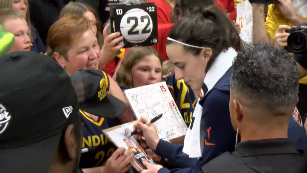 "The Michael Jordan of the WNBA": Fans react as Caitlin Clark returns to Iowa City