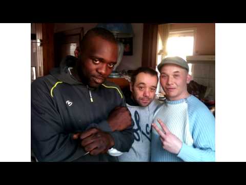 Abou Mehdi - Loin des yeux près du coeur feat El'hya (Parrain de la Noce Prod) [Audio]