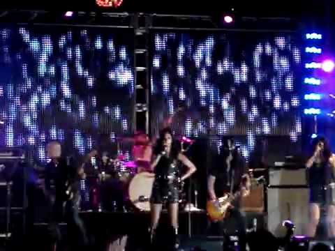 Nicole Scherzinger Feat. Slash - When i grow up Live (rock version)