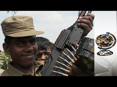 Tamil Tiger Guerrillas Divide Sri Lanka (2002)