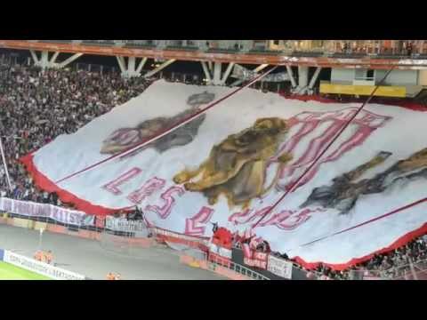 "Hinchada. Estudiantes 2-1 Independiente SF. Copa Libertadores 2015" Barra: Los Leales • Club: Estudiantes de La Plata