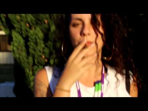 QUEIMANDO UM NO URUGUAY - NAH BAGUINHA