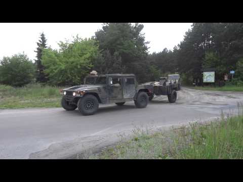 Kolumna pojazdów US ARMY w Nowej Dębie