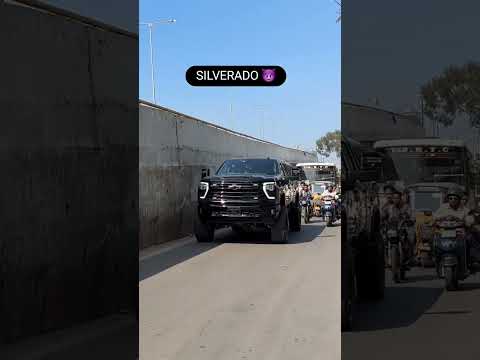 Hummer Ev or Silverado 💀📈 #yt #automobile #hummerev #trending #shorts #carbrand #hummerevsuv #thar