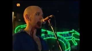 R.E.M. - Walk Unafraid (Live 1999)