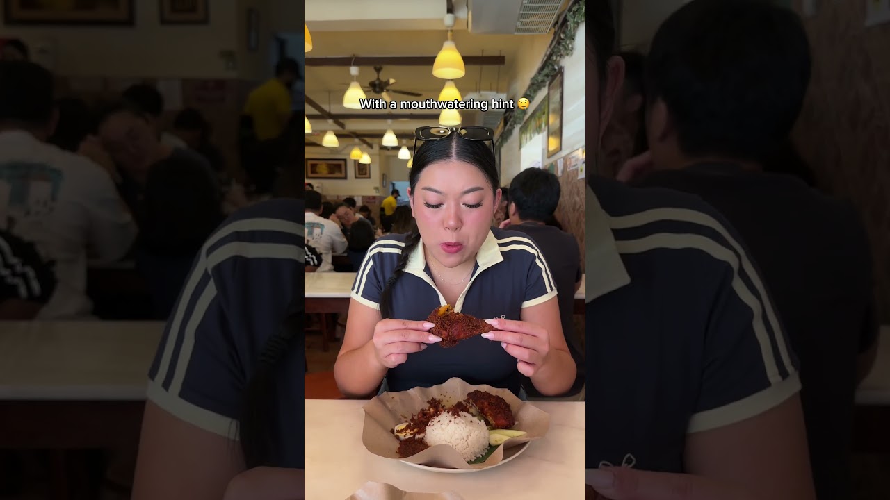 Is this the best nasi lemak in Malaysia?! 😍🍗