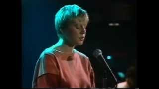 This Mortal Coil - &quot;Song to the Siren&quot; - live