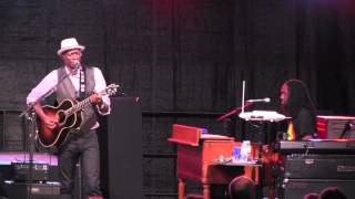 KEB&#39; MO&#39; -  &quot;Angelina&quot;   8/9/15 Heritage Music BluesFest