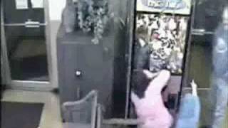 preview picture of video 'little girl climbs into claw machine'