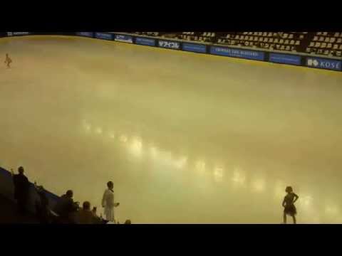 Pairs SP Group 1 Warmup - Trophee Eric Bompard; Volosozhar and Trankov