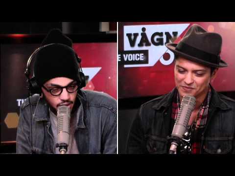 The Billionaire Battle i Vågn Op! med The Voice