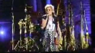 Dixie Chicks - The Neighbour - Live In Melbourne 17 Oct 2006