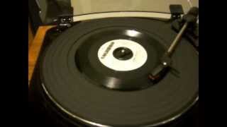Johnny Mathis - It's Beginning To Look Like Christmas (45 RPM)