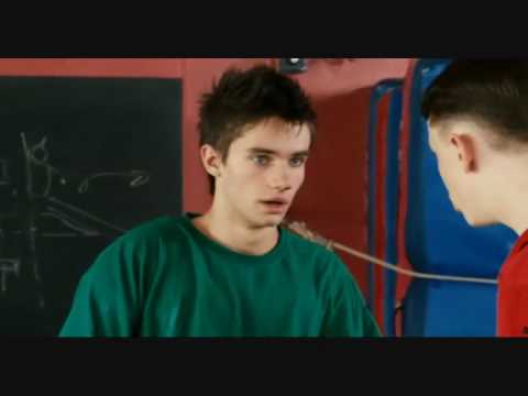 BIEN FAIT POUR TA GUEULE!!