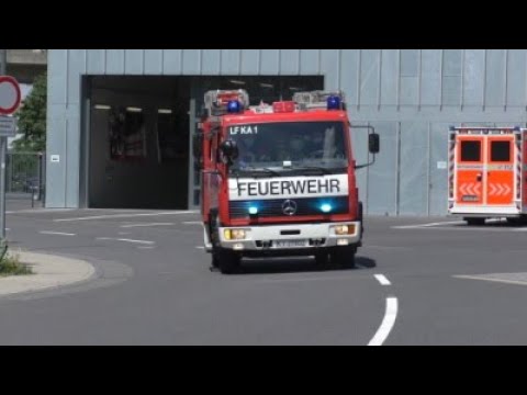 [Feuer 2Y] Einsatzfahrten der freiwilligen- und Berufsfeuerwehr Köln