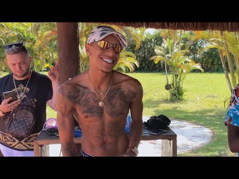 MC Paulin da Capital & MC Leozinho ZS - A Liberdade Cantou (Medley consciente)