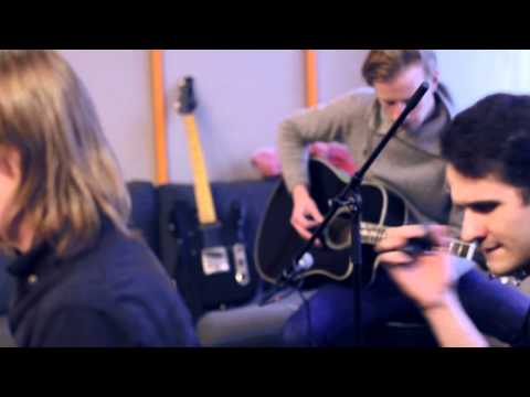 Andra Freidenfelda sportiskā svīta. Viesos grupa Velvet Supernova 1.daļa