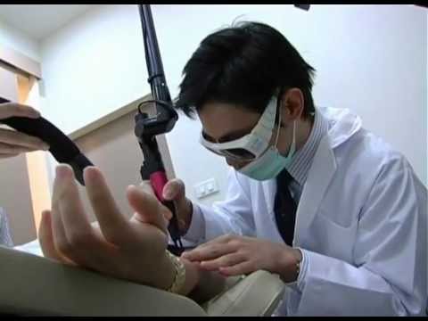 หน้าอกเล็ก bodibildersh หน้าอกเล็กที่มีหัวนมขนาดใหญ่หนังโป๊