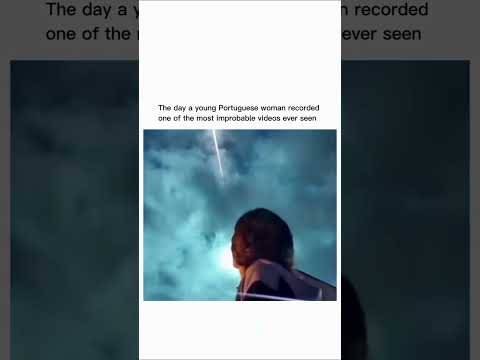 She Accidentally Filmed a 1-in-a-Million Cosmic Event! 🤯☄️ #phenomena #wonders #naturalphenomena