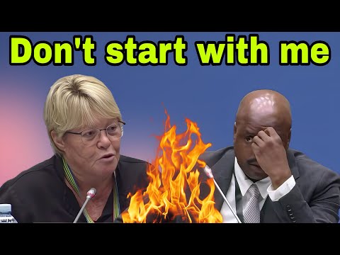 Glynnis Breytenbach Furious with Julius Mkhwanazi. Don't start with me please.