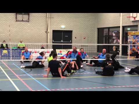 Zitvolleybal VC Spaarnestad 1 - VC Allvo 2 (2/4)