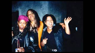 Royal Fyah Family Sound pic vid.wmv