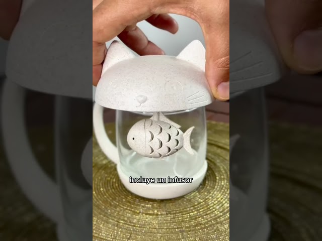 Vídeo relacionado con lachineuse - Taza de gato kawaii de 450 ml con tapa y cuchara - Cerámica negra y dorada - Infusión para té y café, original japonesa - Regalo de gatitos japoneses y asiáticos.
