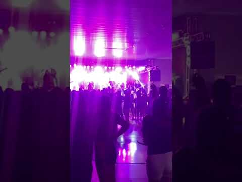 Bailão da banda Som 7 rei do baile em Realeza Paraná.