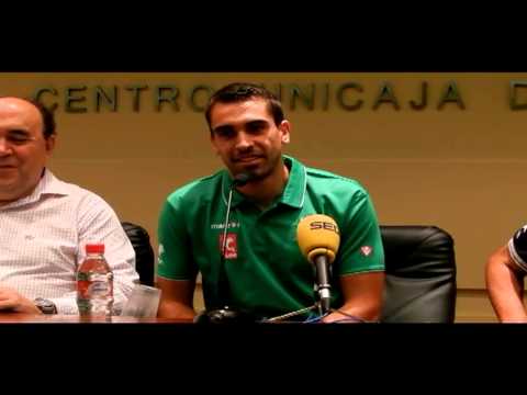 Jesús Bruque presentado por Unicaja Almería Superliga de voleibol)