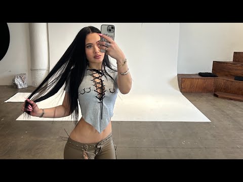 Victoria_lynes_modeling