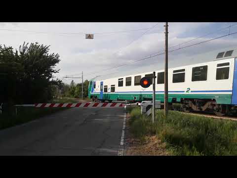 Passaggio a livello Gamalero (AL) - Level crossing