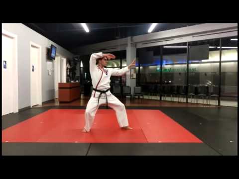 Red Belt form first half Choong Jung 2