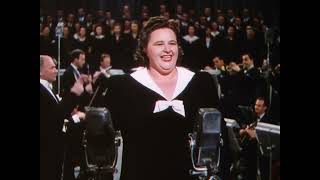 Kate Smith&#39;s Heart-Stirring &#39;God Bless America&#39; - This Is the Army (1943) HD