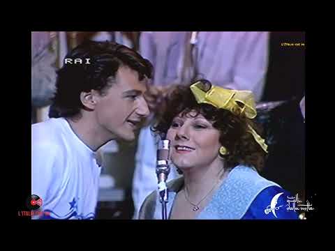 Renzo Arbore - "Ma la notte no" (R. Arbore / C. Mattone) 1985