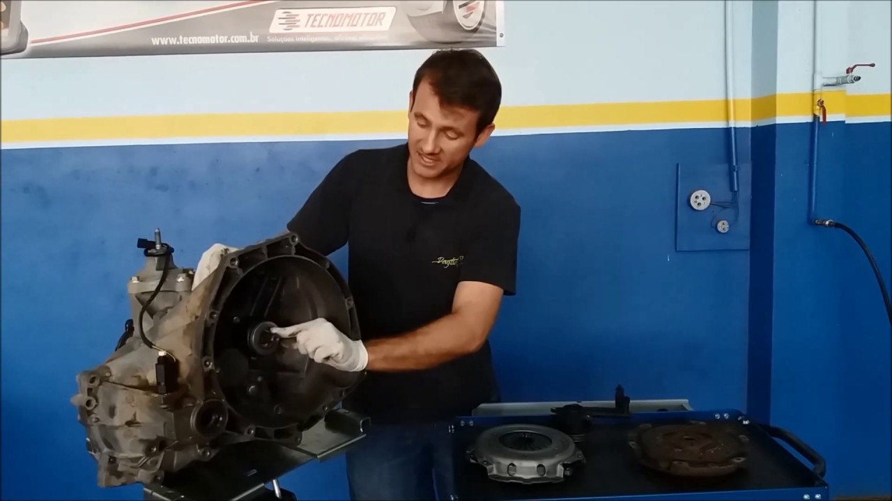 Quais são os sintomas de embreagem com problema?