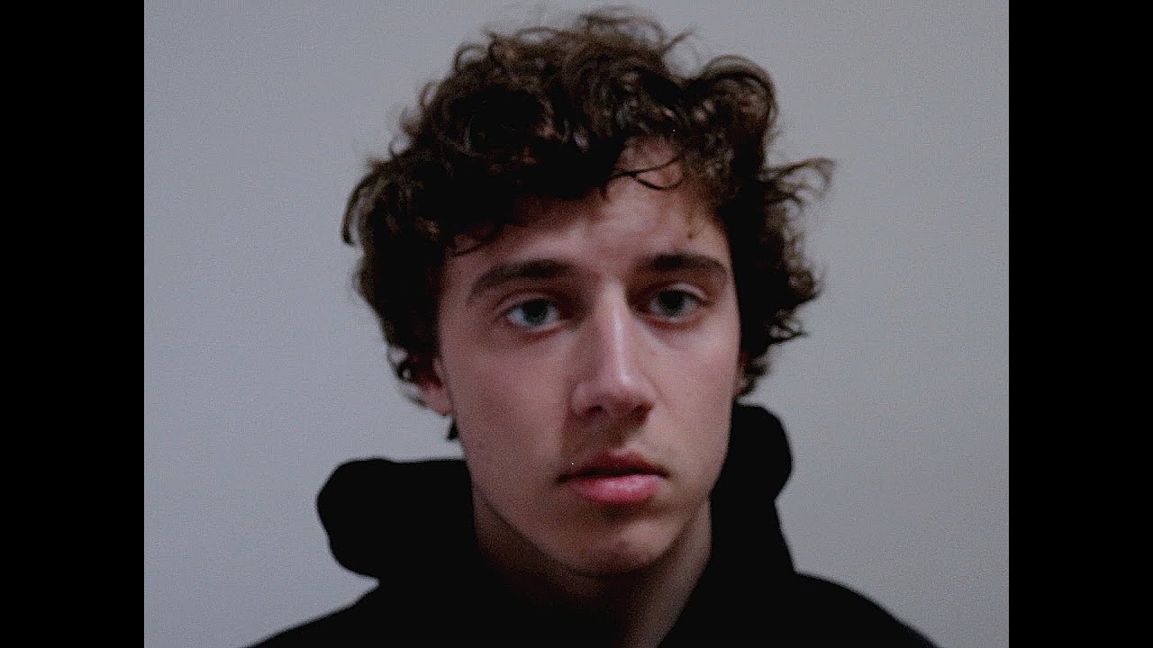 A Black Morning [A Short Experimental Surrealist Film]