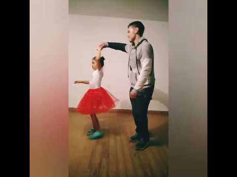 Baile" Llanerazo entreverao"