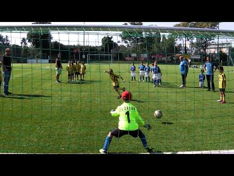 Moritz Schicker beim Elferschießen