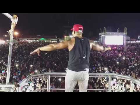 Tony Sales - parangolé , abaixa que é tiro ( show ao vivo )