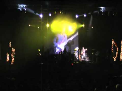 Golec uOrkiestra Live (Robert Szewczuga Bass Solo)