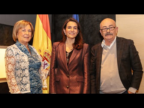 CONFERENCIA: Dª. MAR CARREÑO MARTÍNEZ
