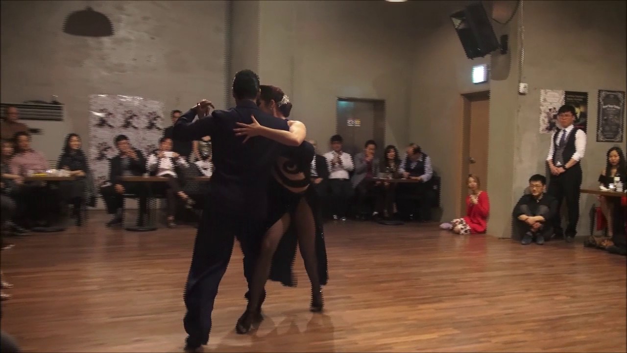 Seoul Tango Carnaval Grand Milonga: Sebastian Acosta y Laura D'Anna 2