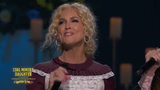 Little Big Town Performs &quot;Let Her Fly&quot;