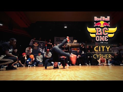 Marxius vs Imran | Red Bull BC ONE Lausanne Cypher 2016 | Top 16