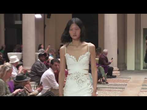 Ermanno Scervino Milan Woman SS 2022